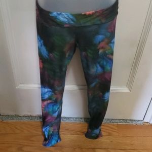 Nux Rio leggings, dark floral